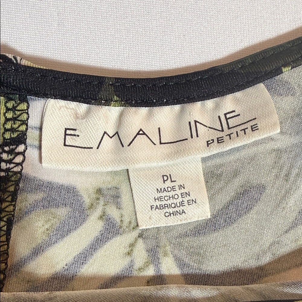 📌 Tropical Print Jumpsuit – EMALINE Petite. - Picture 9 of 16